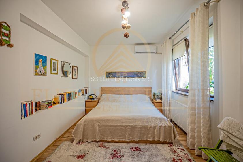 Viluta cocheta cu curte frumoasa in Mamaia Sat! - 15