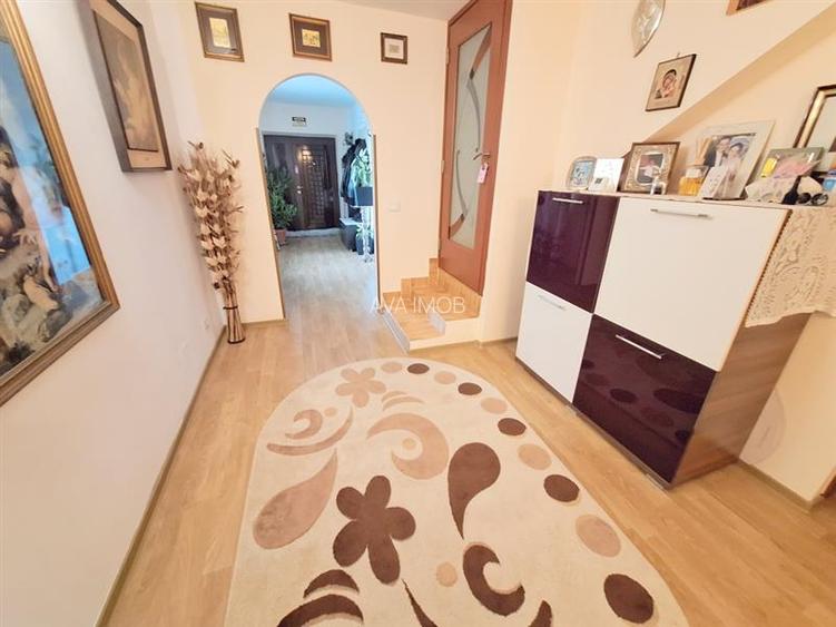 Casa moderna P+1 in Magura,  teren 421 mp, la 10-12 min de Bacau - 44