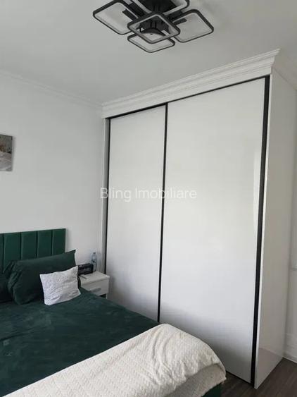 Apartament cu 3 camere, 71 mp, balcon, zona Teilor - 3