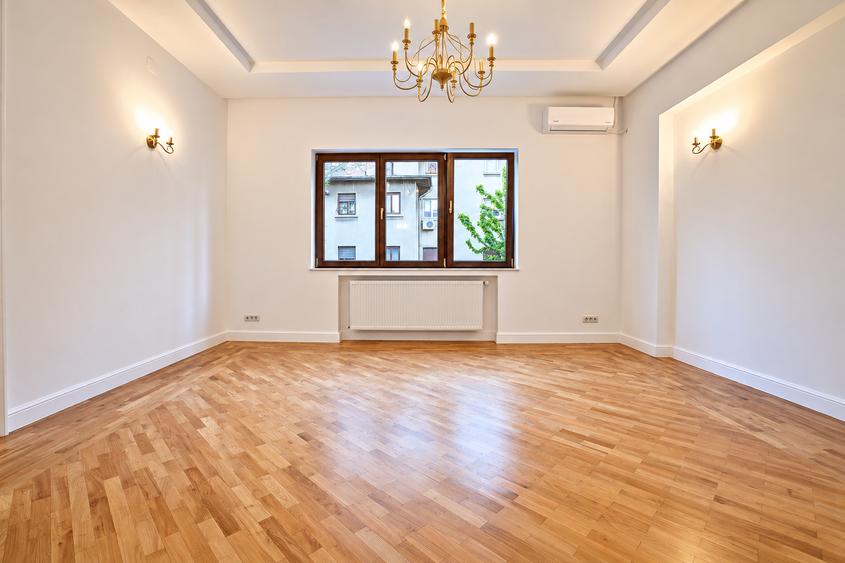 Vila reprezentativa | Victoriei - Ultracentral | 630 mp | Comision 0%
