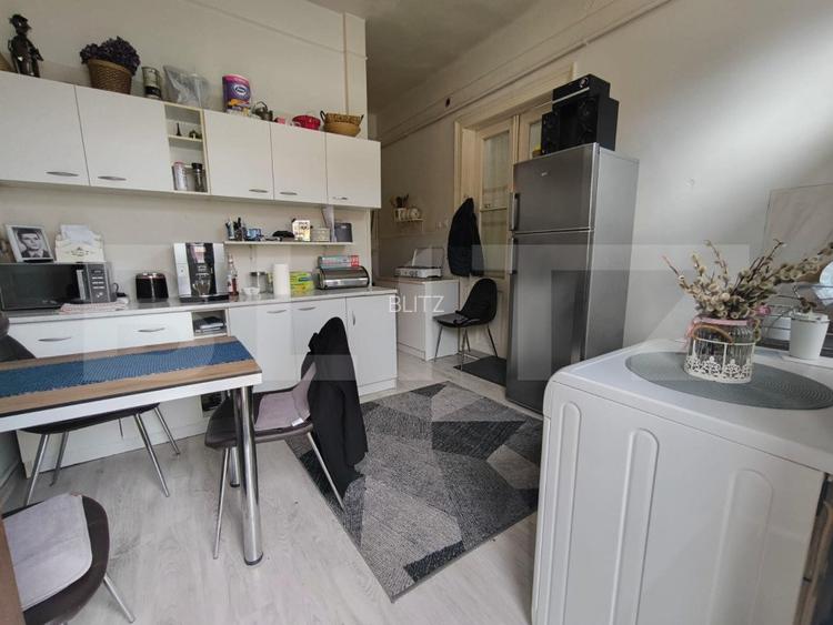 Sub pretul pietei ! Apartament de vanzare - zona Centrala - 5