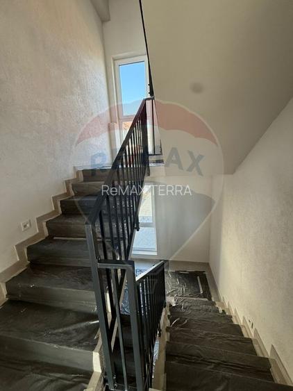APARTAMENT 2 CAMERE DE VANZARE IN CENTRUL VECHI - 9