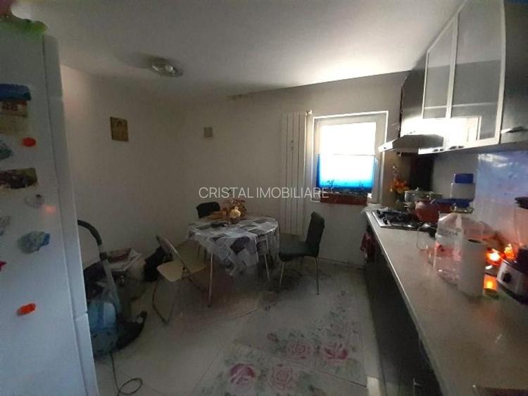 Vanzare Apartament 2 Camere intre Mall Vitan si Nerva Traian - 5