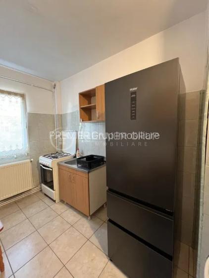 ETAJ 1! Apartament 2 camere, Podu Ros, 50mp, CT, AC - 6