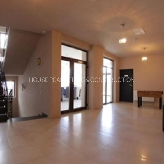 Sinaia-Central,Pensiune de vanzare-18 camere - 2