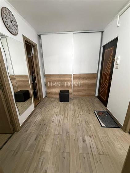 Apartament 2 camere, hol patrat, logie + balcon, mobilat si utilat - 12