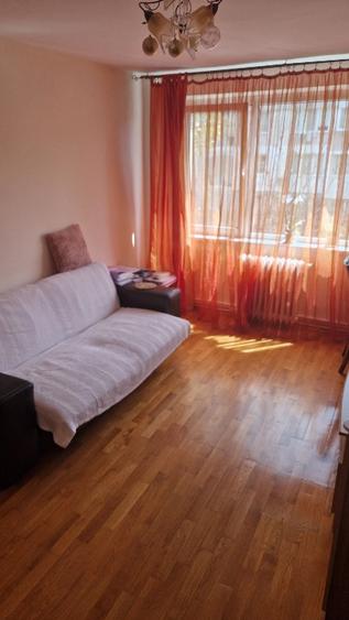 Vand apartament 2 camere