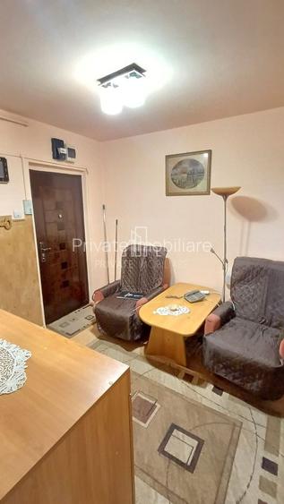 Apartament 3 camere, et1, Bloc Izolat, Cu Gagaj, Dambu - 2