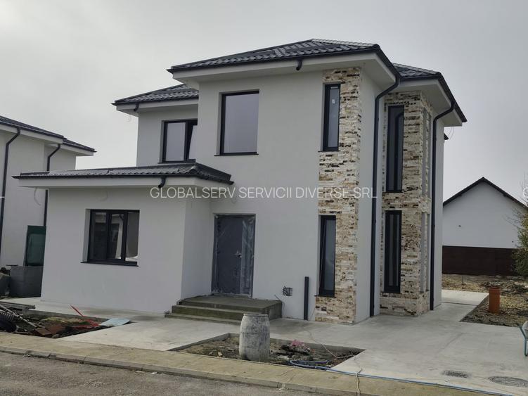 FARA COMISIOANE  in COMPLEXUL Rudem Gulia casa P+1 pod 2 placi 3 bai LA CHEIE - 2