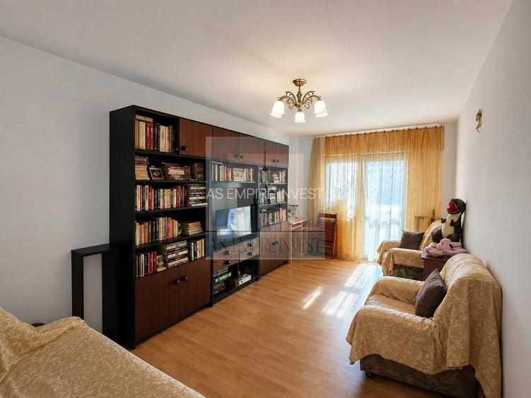 Apartament 3 camere - decomandat - Răcădău, Brașov - 2