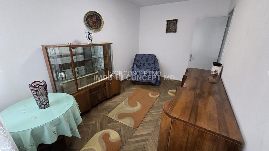 VANZARE PARTER cu 2 camere PE BULEVARD, in Ploiesti - 9