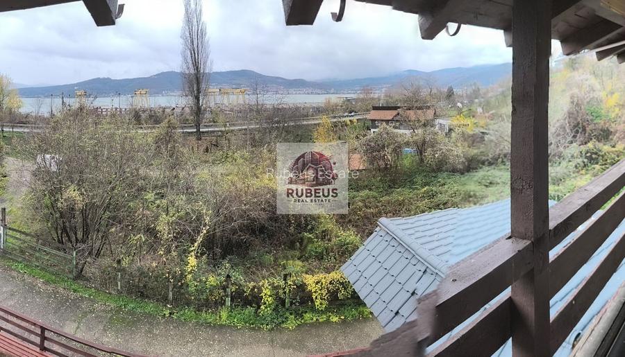 Proprietate langa Dunare – 3000 mp, priveliste si potential business - 3