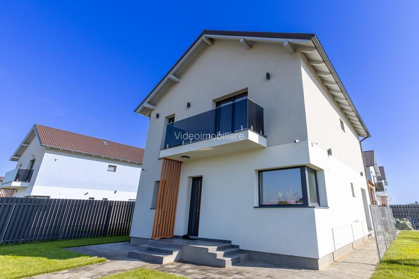 Case Stupini, 5 camere, 2026, priveliște spre Tâmpa, P+E, 470 mp teren - 4