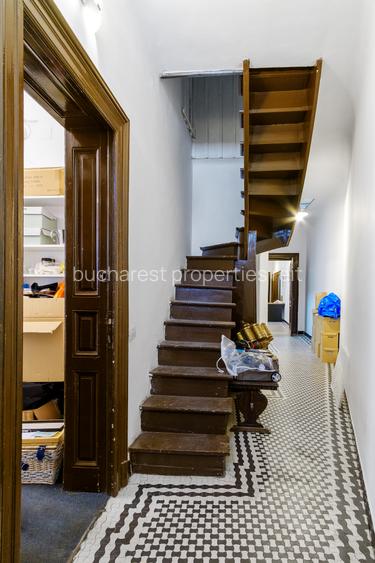 “Vila interbelica cu arhitectura deosebita, curte individuala, 420 mp teren” - 17