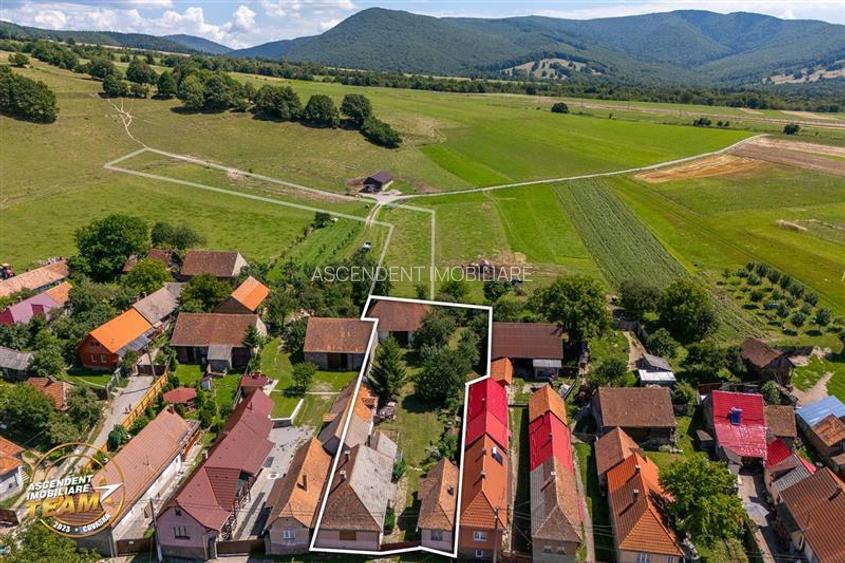FILM!Doua case traditionale,pe domeniu cu peste 5.000mp teren,Bixad,Covasna - 19