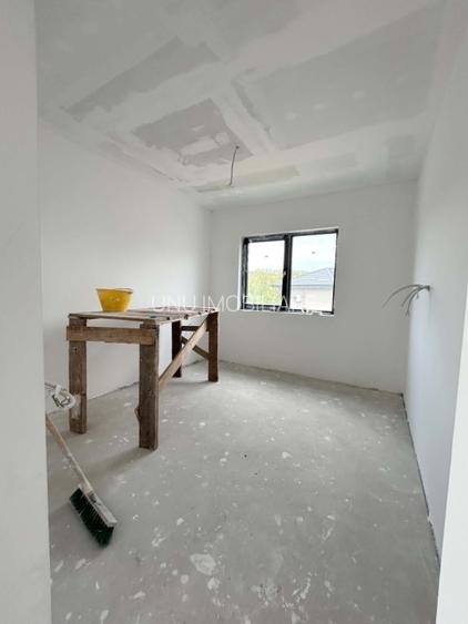 VILA P+1 cu ÎNCĂLZIRE ÎN PARDOSEALĂ + VEDERE PANORAMICĂ LAC EZĂRENI | Valea Adâncă, 200.000 EURO - 8