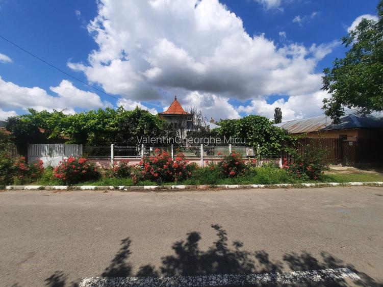 Casa de vanzare  in zona linistita. - 9
