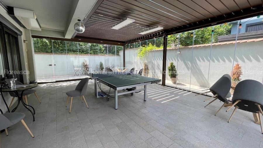 REV2002733 Domenii - Vila impunatoare aproape de Biserica Casin - 3