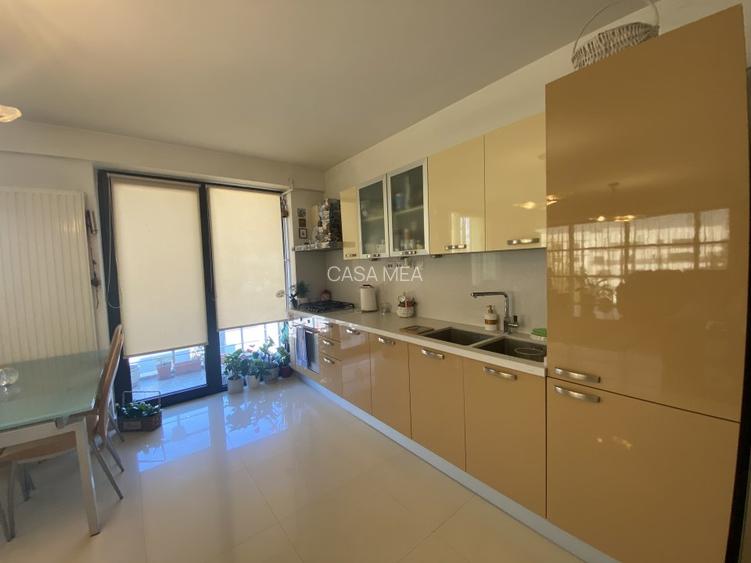 Apartament 4 camere bloc boutique si terasa de 25m - 39