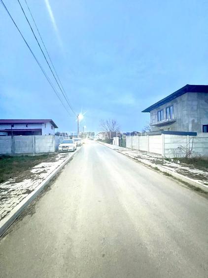 Teren Intravilan Zurbaua Dragomiresti 500mp - 4