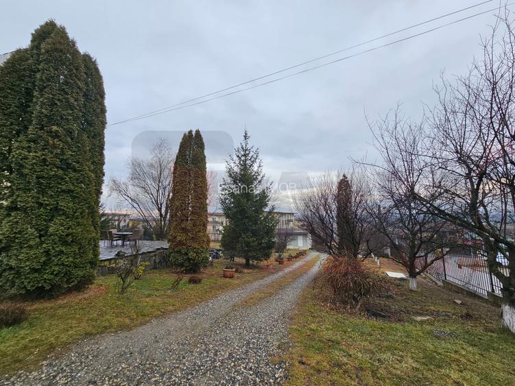 Pensiune + 2 Case, Piscina, Iaz, Garaj, Curte 3.200 mp, panouri |VIDEO - 12