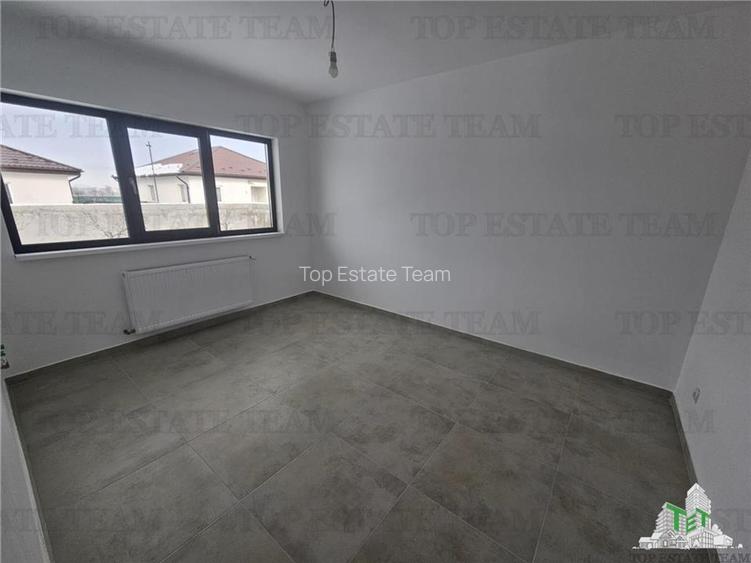 Casa parter 2 placi teren 450mp la 15 minute de Bucuresti - 2