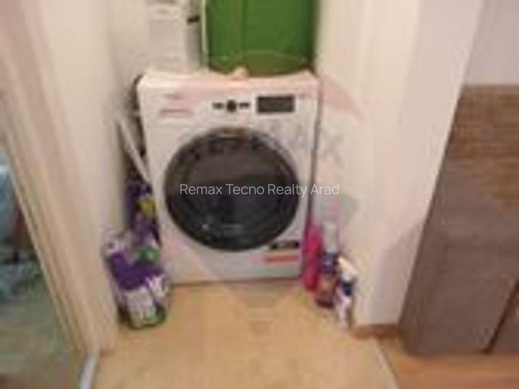 Apartament  4 camere de inchiriat MALUL MURESULUI - 12