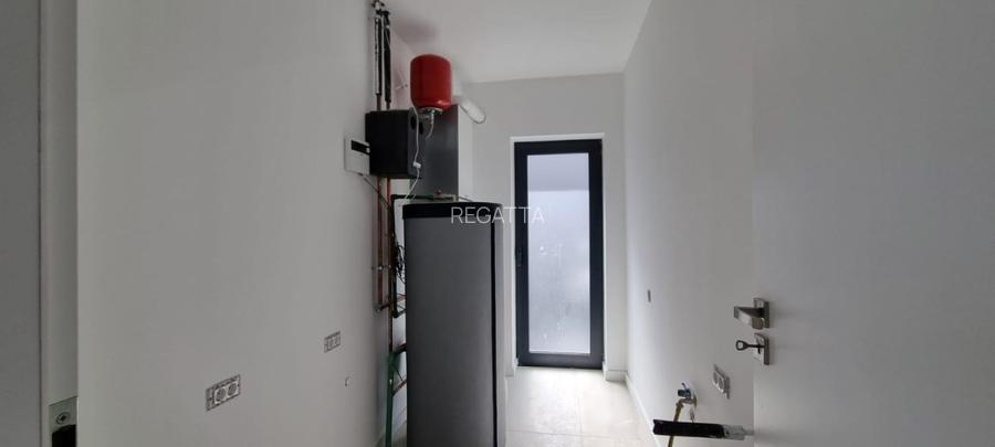 Vila Lux cu vedere la LAGUNA ALBASTRA - 31