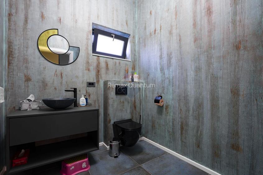 Casă / Vilă cu 5 camere de vânzare în zona Dealuri Oradea - 25