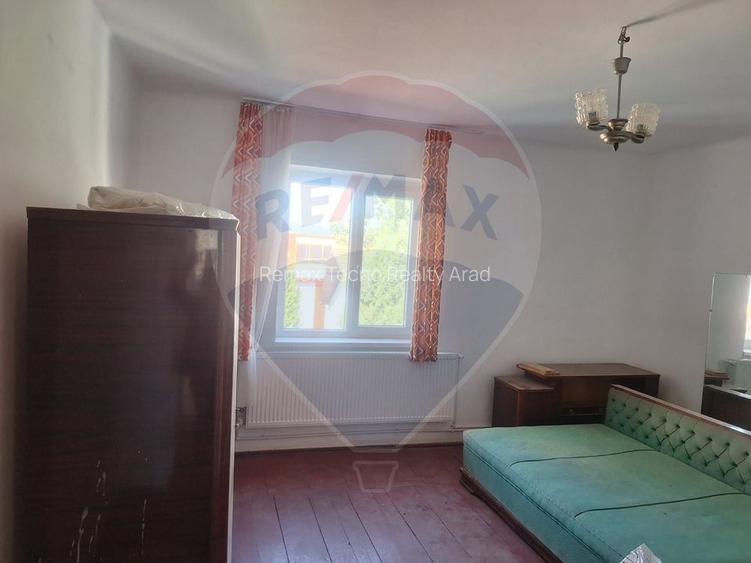 Apartament cu 2 camere în zona Central Simeria, Hunedoara - 4