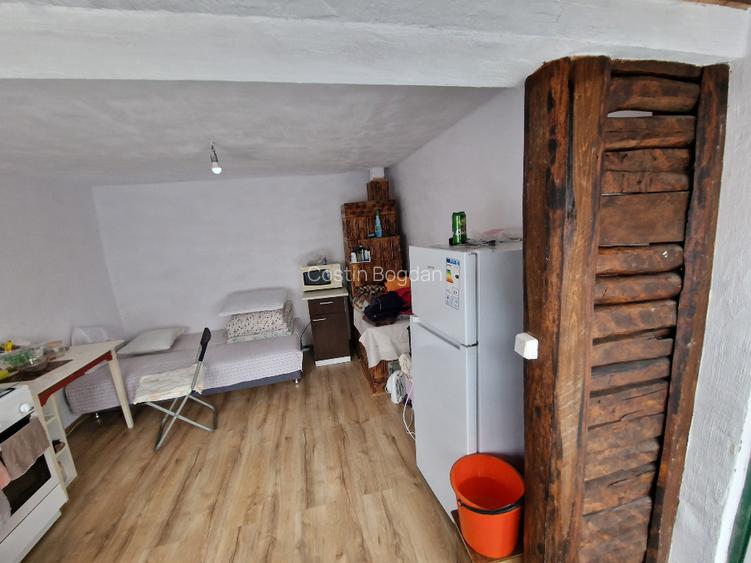 De Vanzare CASA + TEREN 1094mp VALEA LEURZII, DAMBOVITA - 5