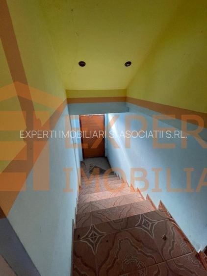 VILA cu spatii comerciale situata in zona CUMPANA - 15