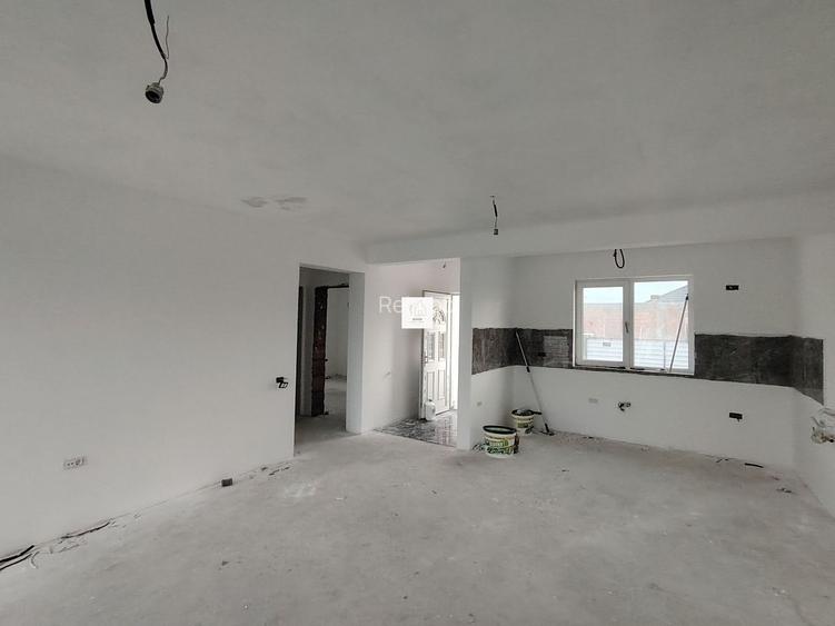 Casa 3 camere Crevedia - 2