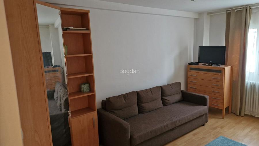 Garsoniera decomandata Calea Mosilor cu Eminescu/Bd. Dacia - 2