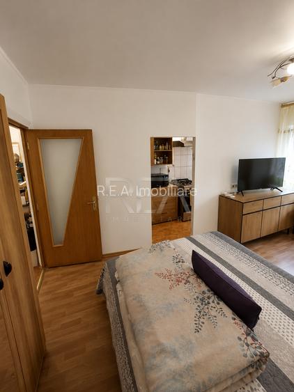 2 camere Vitan, centrală, parcare, et. 3, an 1986, 52 mp - 4