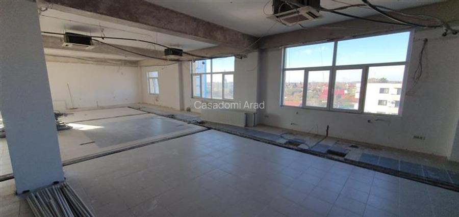 Cladire de birouri cu 6 niveluri in Otopeni - 4