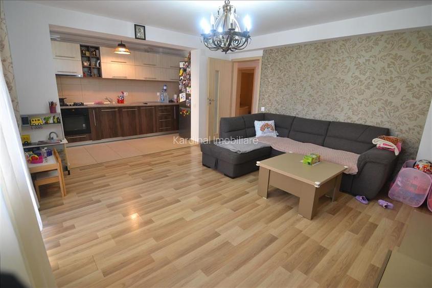 Apartament 3 camere decomandat  Urban Invest Tractorul - 21