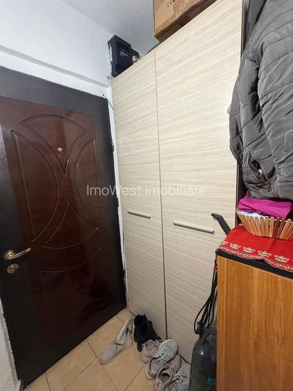 Soarelui | 1 Camera | Mobilat si Utilat - 6