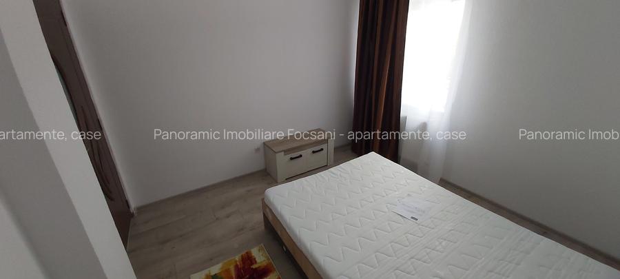Apartament 3 camere de inchiriat, ultracentral Focsani - 12