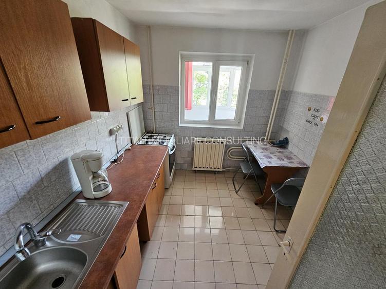 Trafic Greu Nasaud trei camere dec doua grupuri sanitare et 4/8 reabilitat liber - 4