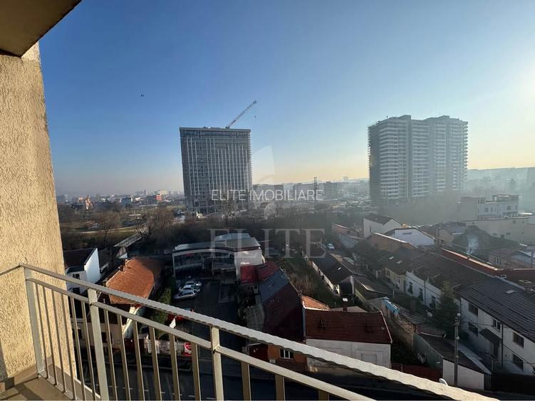 Apartament 3 camere în zona SEMICENTRALA - 9