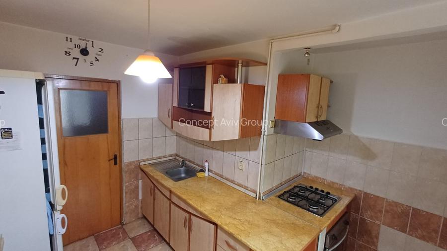 Apartament 2 camere, str. Dunavat, et. 3/4 - 6