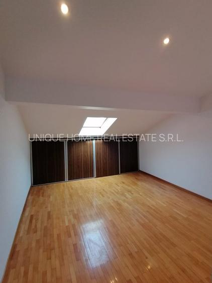 Pipera: Vila cu 6 dormitoare, garaj si curte generoasa, aflata intr-o zona linis - 6