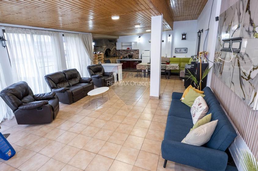 Vila 5 camere complet mobilata, foișor, teren generos - 3