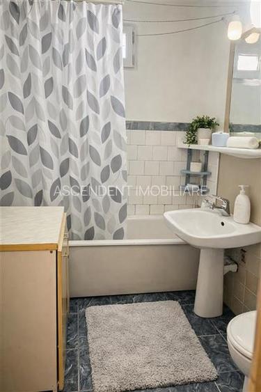 Apartament 3 camere, decomandat, Bartolomeu Brasov - 4