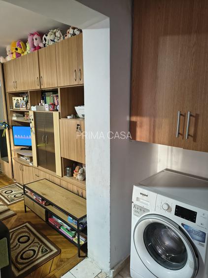 Apartament cu 2 camere ~ zona Balcescu / Piata Crang ~ etaj 1 din 4 ~ confort 1 - 2