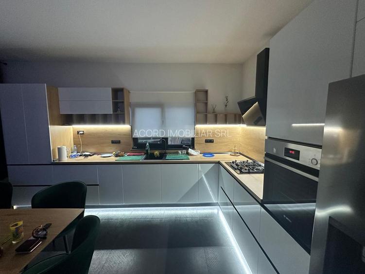 CASA PARTER+ETAJ ,VALU LUI TRAIAN, ZONA CENTRALA - 3