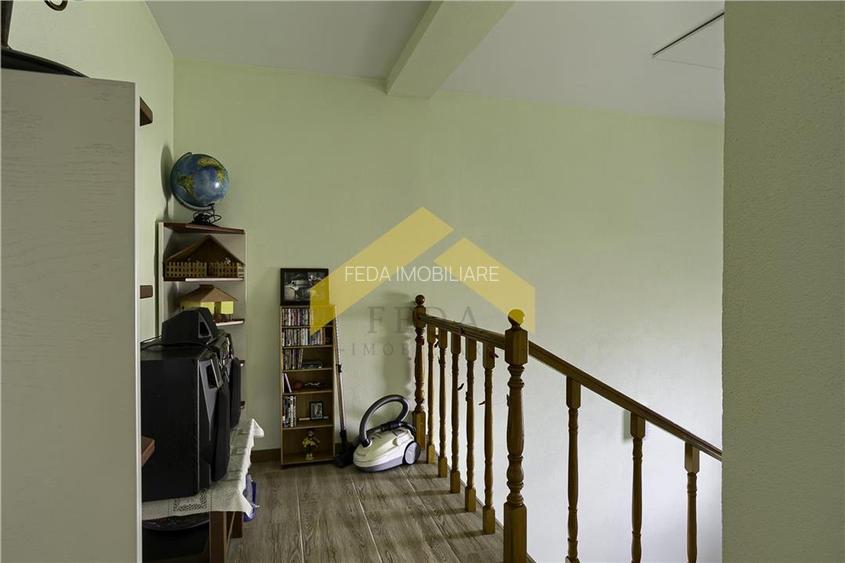 Casa tip duplex de vanzare Vladimirescu - 21