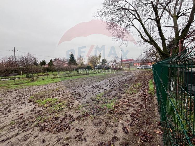 Teren 1427 mp - de vanzare in Mihailesti langa lac Arges - 5