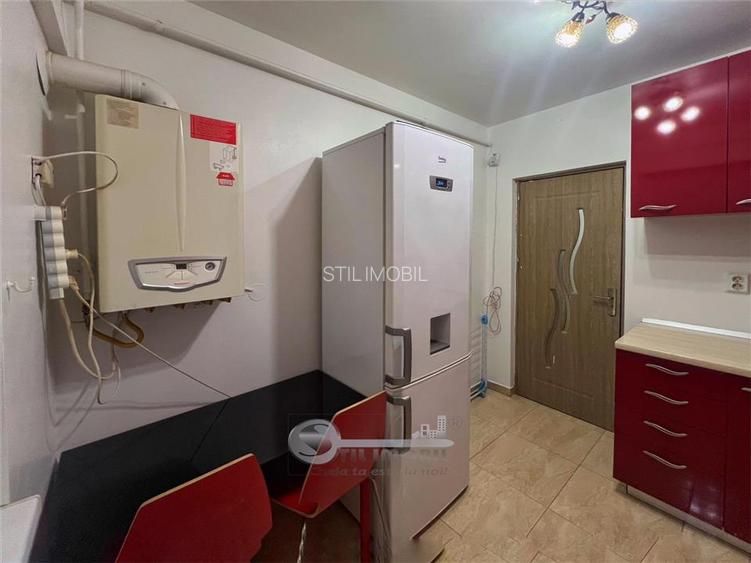 1CAM PLATOU GALATA DECOMANDAT MOBILAT UTILAT - 9